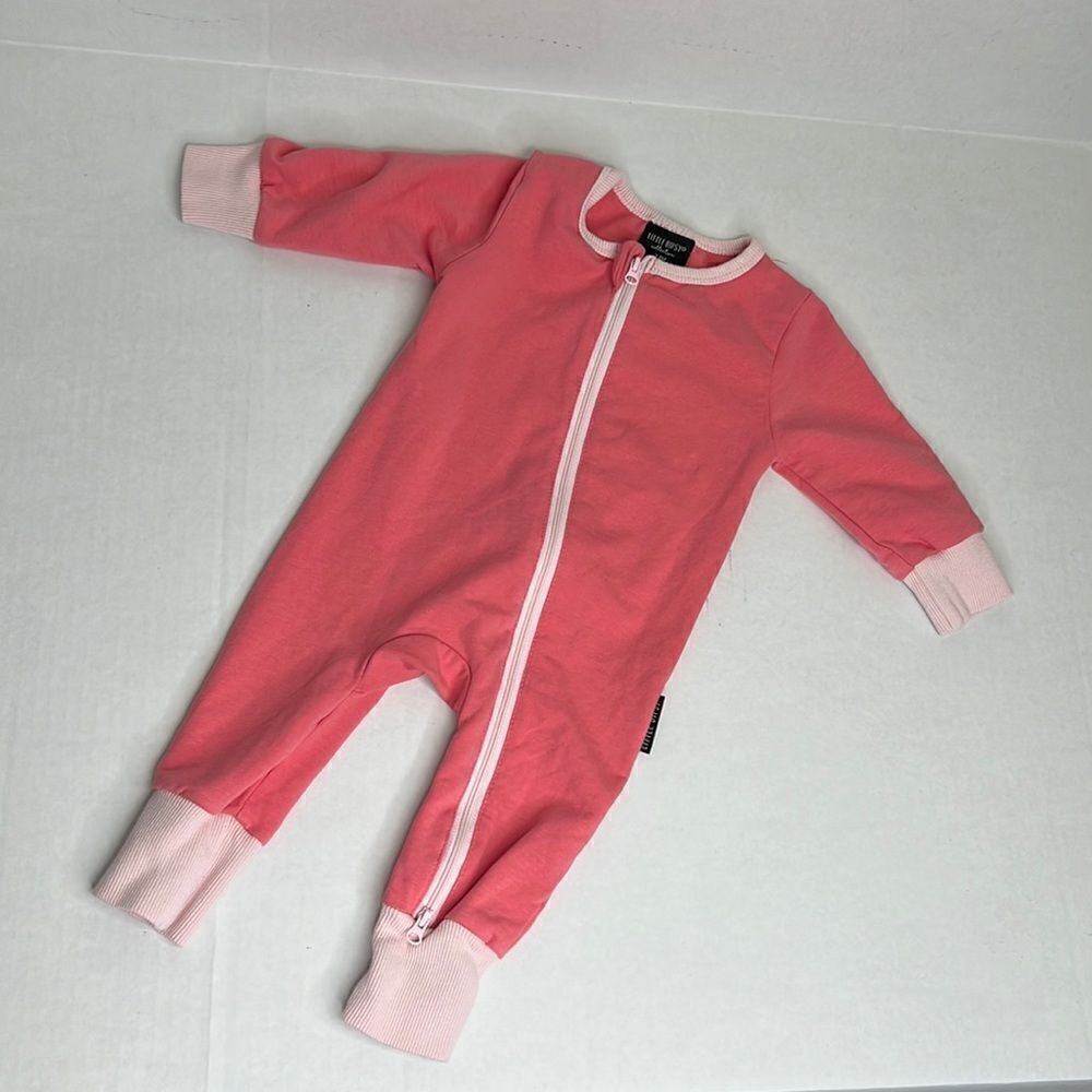 Little Bipsy pink two-way Zip onesie EUC size 3-6 months